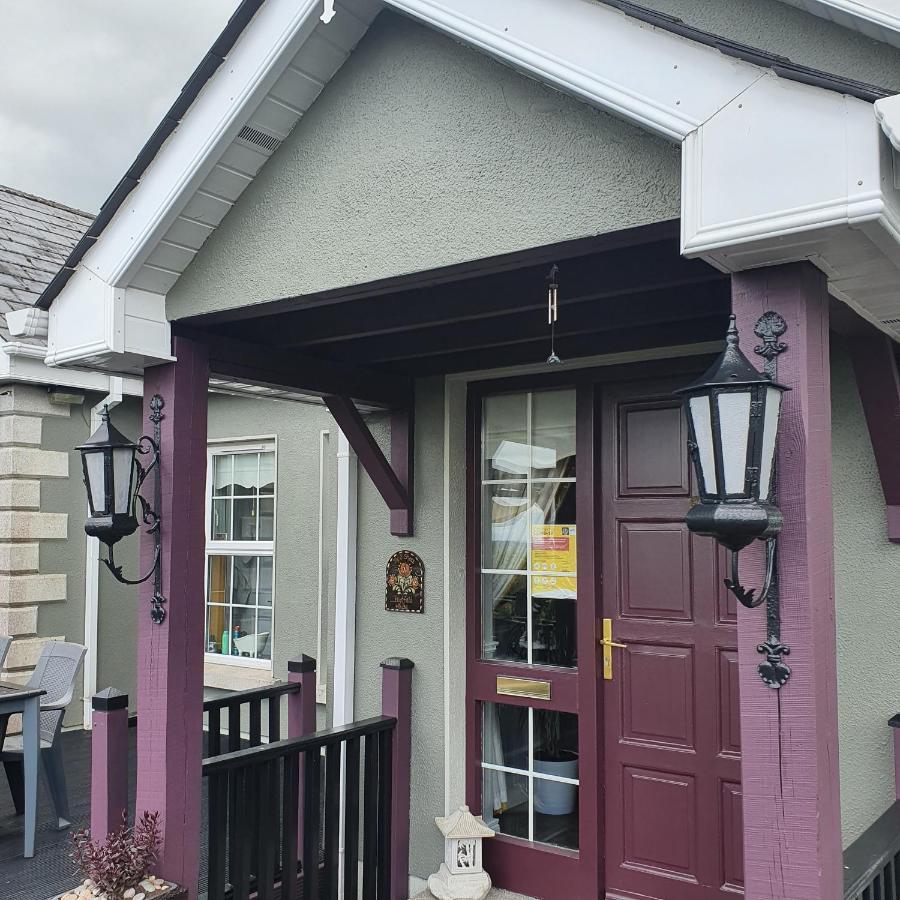 Highfield House Bed And Breakfast Collinstown Collinstown  Exterior foto